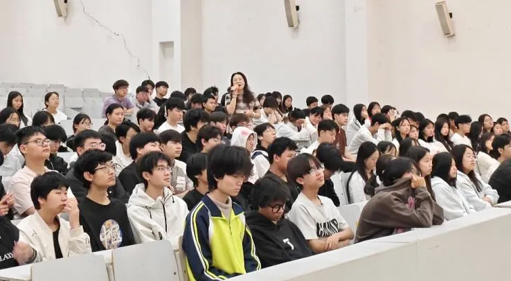 云南冶金高级技工学校 (2).png